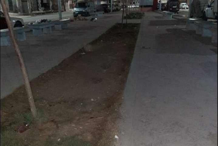  رغم افتتاحه منذ أشهر.. الإهمال يضرب ممشى الساحة الشعبية بالزقازيق