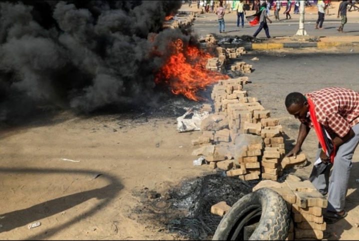  تحدوا الرصاص.. رودد فعل غاضبة من السودانيين ضد الانقلاب