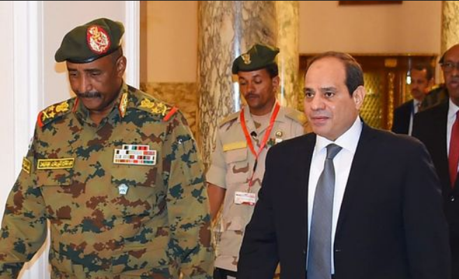  الجارديان: مصر والإمارات دعمت الانقلاب العسكري في السودان