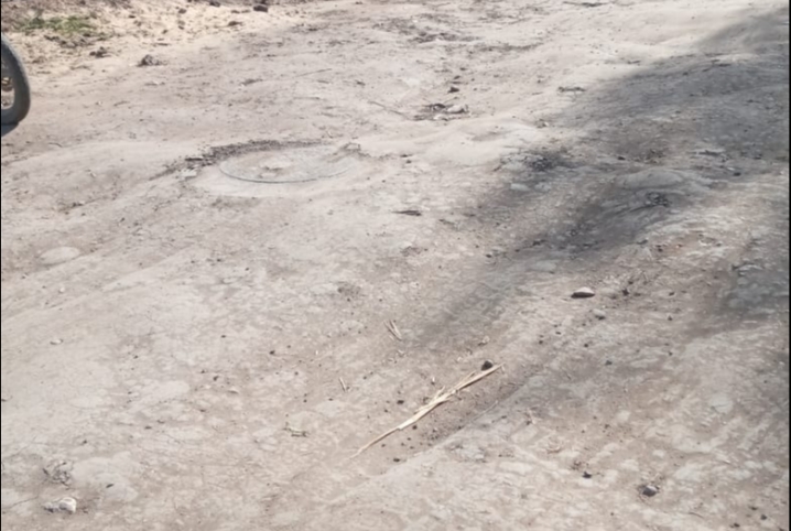  أهالي الحسينية يستغيثون من تهالك طريق الملكيين البحرية