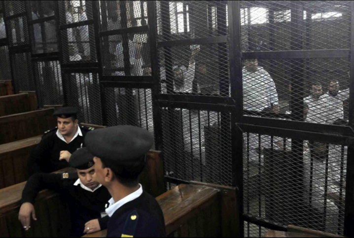  جنح أبوكبير تؤجل قضية 22 معتقلًا