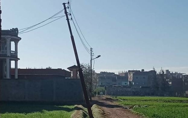  عمود كهرباء ينذر بكارثة في الحسينية