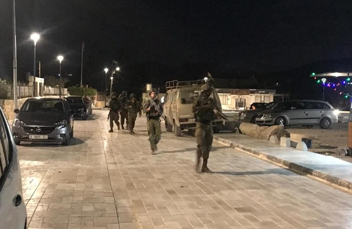  استشهاد مسن فلسطيني بعد احتجازه وتقييده من قوات الاحتلال