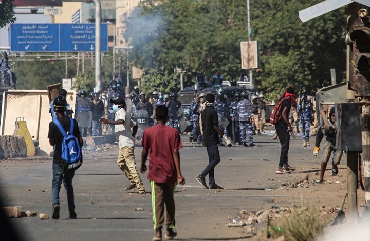  رفضا لمجازر العسكر.. عصيان مدني بالسودان عقب قمع المظاهرات