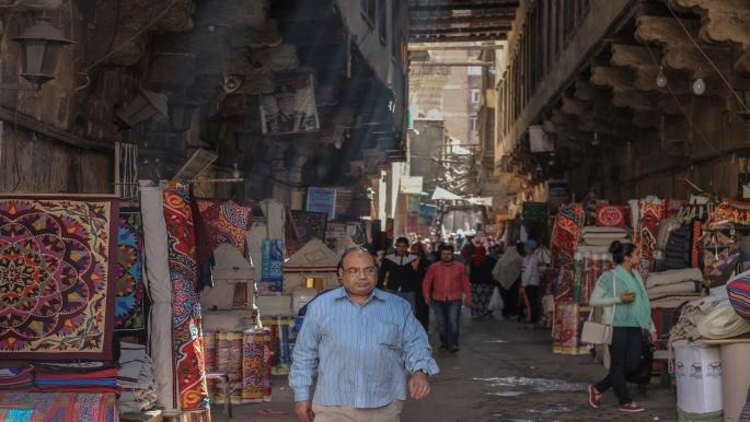  بسبب تكبيل الاستيراد.. أزمة بين منظمات الأعمال والمركزي المصري