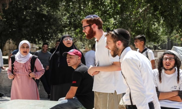  105 مستوطنين يقتحمون المسجد الأقصى