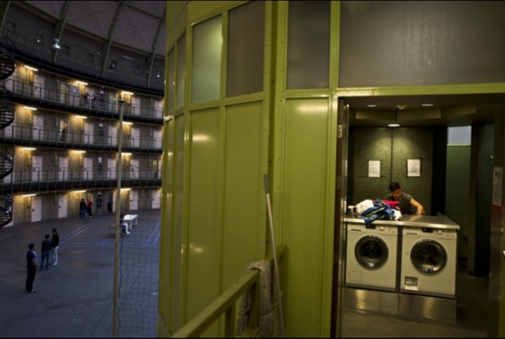  بالصور| هولندا تفتح سجونها الفارغة للاجئين
