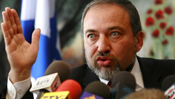  حماس تستنكر انضمام المتطرف “ليبرمان” لحكومة الكيان الصهيوني