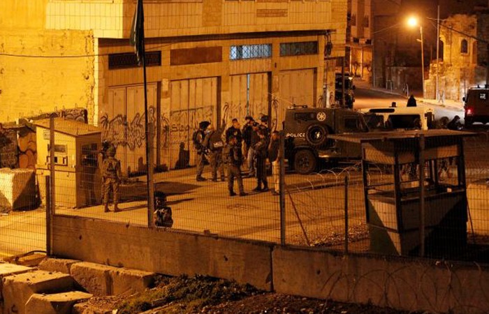  الاحتلال يعلن اعتقال مجموعة من”حماس”