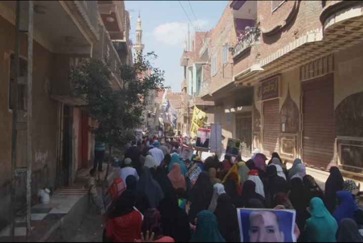 بالصور.. مسيرة حاشدة بقرية الرئيس لنصرة الفقراء والمظلومين
