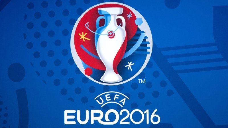  فرنسا.. ترحيل 3 مشجعين منذ انطلاق بطولة “يورو 2016”