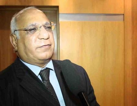  نورالدين يحذر من التوريد الوهمي للقمح برعاية فاسدين كبار