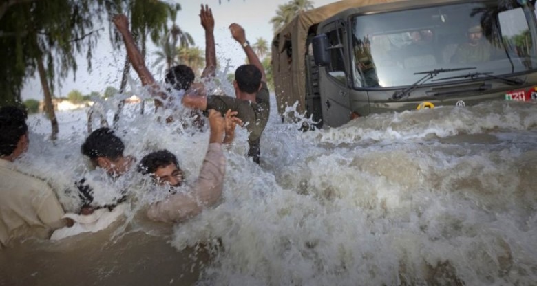  الأمطار الغزيرة تودي بحياة 12 صينيا