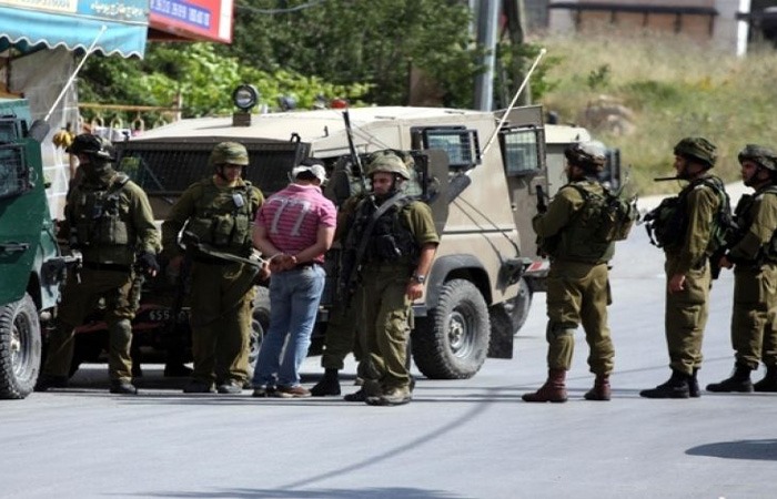  شرطة الاحتلال تعتقل 16 فلسطينيا على خلفية مواجهات في الأقصى