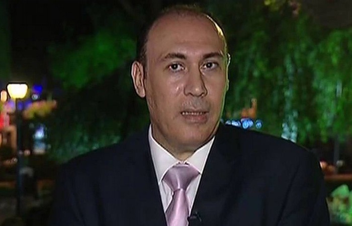 عماد أبوهاشم يتساءل عن علاقة تفجيرات تركيا بـ30 يونيو