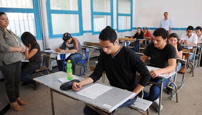  كلاكيت تاني مرة ..” بالغش اتجمعنا” تنشر اجابات مادة الدين للثانوية العامة