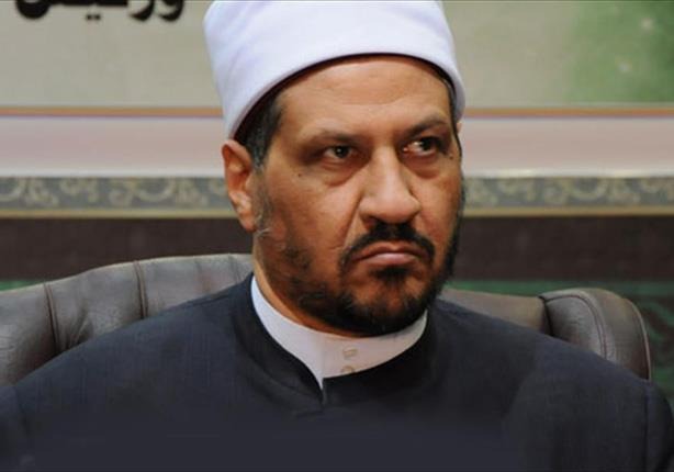  بالفيديو .. مستشار مفتي العسكر : صلاة النساء بجوار الرجال ليست باطلة