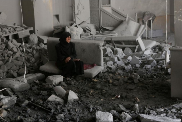  18 قتيلا مدنيا بقصف جوي على حلب