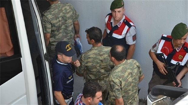  اعتقال قائد لواء الكوماندوز الـ11 في “دنيزلي” التركية على خلفية محاولة الانقلاب