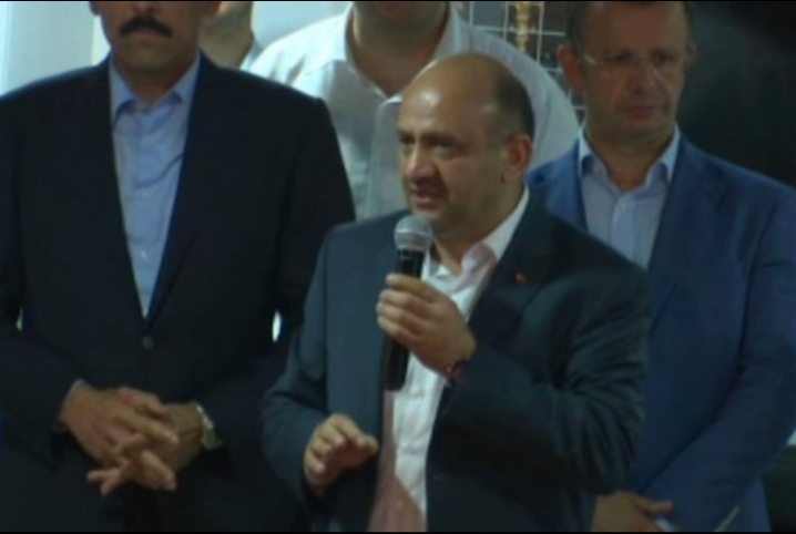  وزير الدفاع التركي: ما فعله الانقلابيون الجمعة لم يفعله محتلون