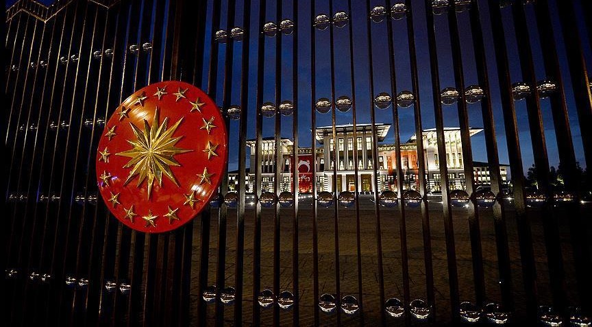 أردوغان يدعو رؤساء الأحزاب الكبرى إلى المجمع الرئاسي