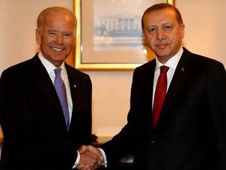  أردوغان يستقبل نائب الرئيس الأمريكي