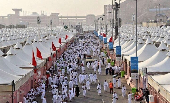  ضيوف الرحمن يبدؤون اليوم أول مناسك الحج من منى