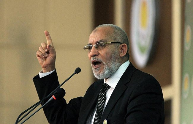  شعبان عبدالرحمن يكتب : مرشد الإخوان.. جيل الجبال الرواسي
