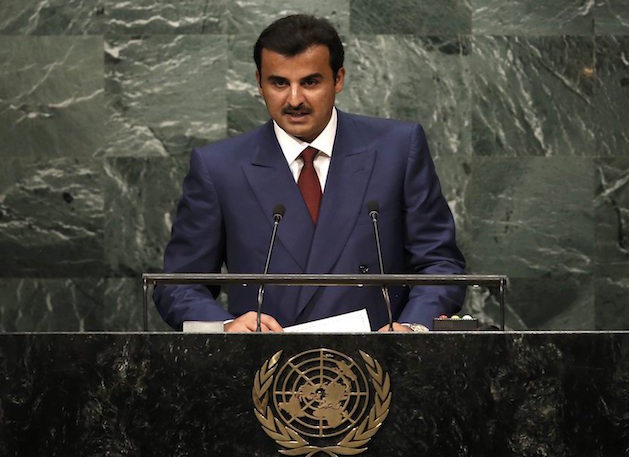  أمير قطر ينتقد الأمم المتحدة ويدعو لرفع حصار غزة وإنهاء “كارثة” سوريا