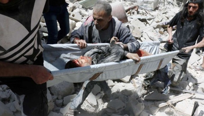  25 قتيلًا في قصف عنيف على حلب