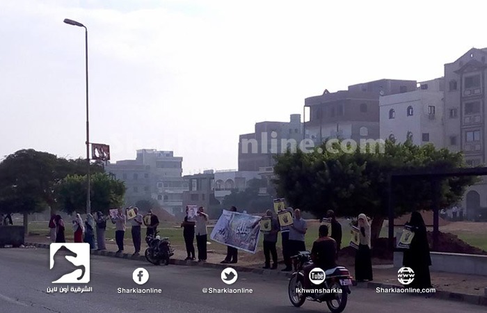 ثوار العاشر من رمضان يتظاهرون إحياء لانتصارات السادس من أكتوبر
