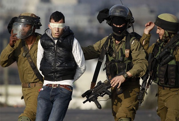  اعتقال وإصابة 5 فلسطينيين في الضفة