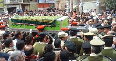  أبوكبير.. أهالي “الغابة” يشيعون جثمان ضحية هجوم العريش
