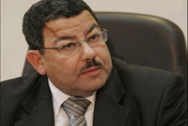  سيف عبدالفتاح يكتب: إنه يبيع مصر.. تيران وصنافير (1)