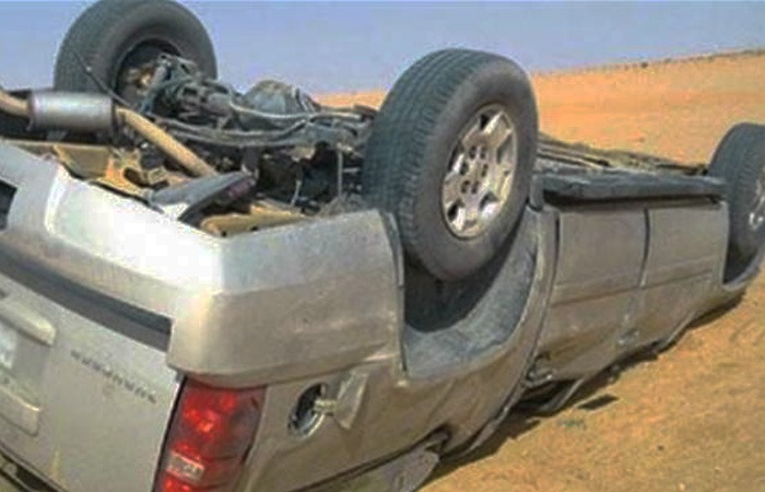  أبوكبير .. إصابة صيدلي وعامل إثر انقلاب سيارة