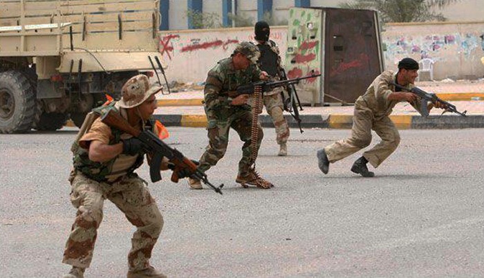  الجيش العراقى يدخل مبنى محطة تلفزيون الموصل