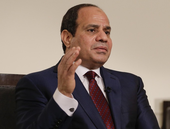  مغردون يدشنون هاشتاج”السيسي داس على الغلابة”