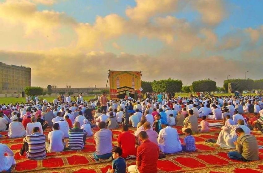  غضب بين أهالي الزقازيق بسبب عدم وجود ساحات كافية لصلاة العيد