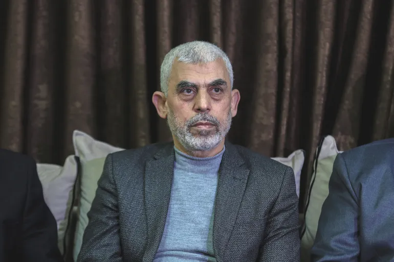 السنوار: جاهزون لصفقة تبادل أسرانا مقابل أسرى الاحتلال