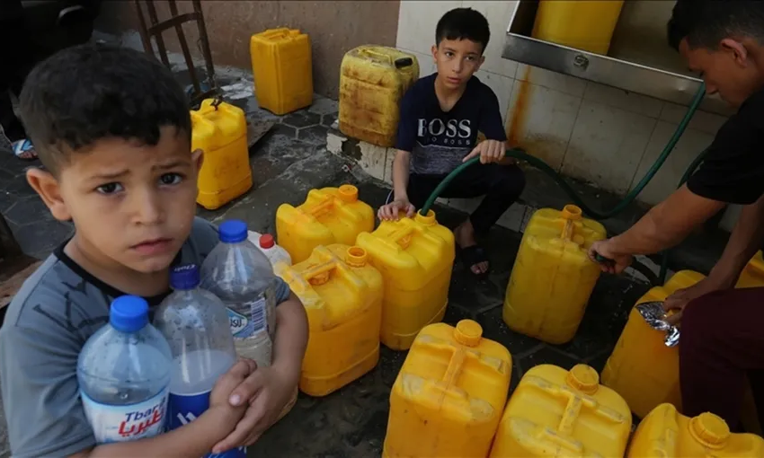  لمفاقمة الحصار.. الاحتلال يقصف خزانًا مائيًا شمال قطاع غزة