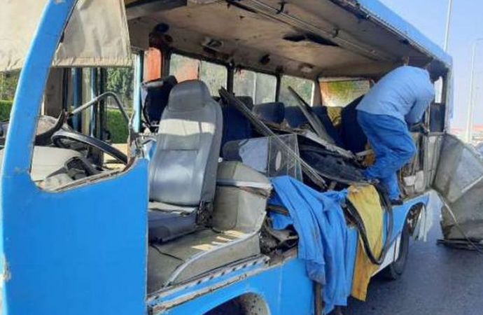  مصرع وإصابة 24 شخصا في انقلاب أتوبيس بالسويس