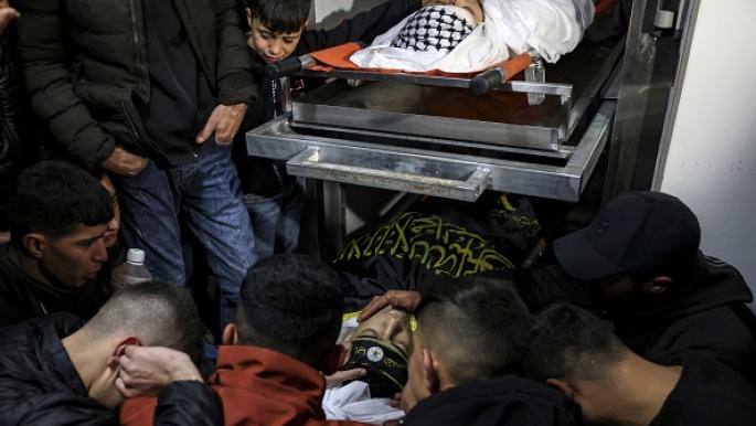  تصعيد صهيوني.. آلاف الفلسطينيين يشيعون 3 شهداء في جنين